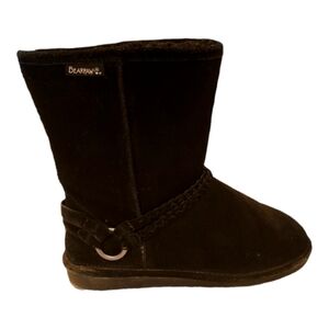 BEARPAWS womens black Suede snow boots SZ 11